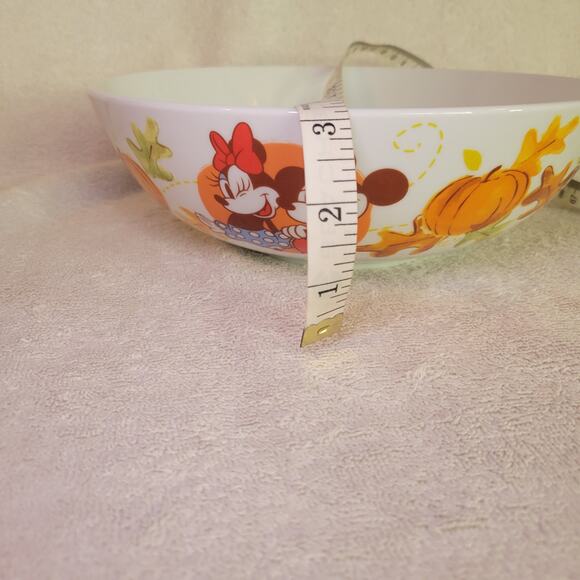 Disney Mickey & Minnie Serving Bowl Autumn Fall Large Salad Pasta Popcorn NEW - Picture 6 of 10